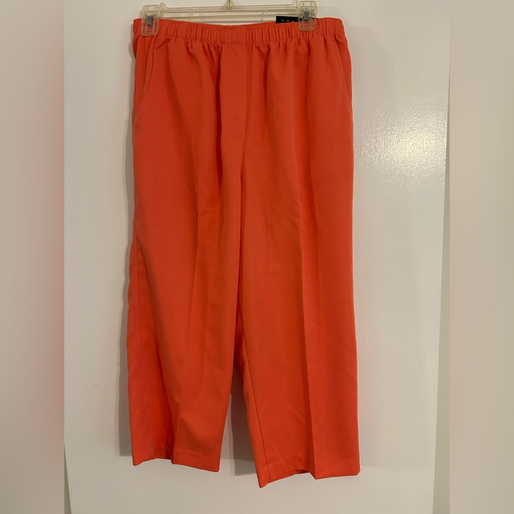 Kim Rogers Women's Orange Capris